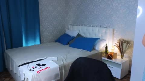 Mickey online show from 01-15-25, 01:34