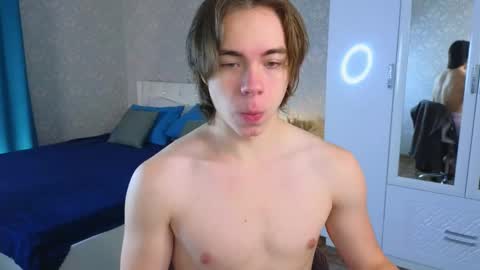 Mickey online show from 03-08-25, 02:55