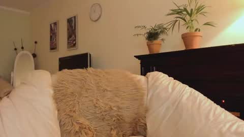 Snapshot of mysophiee chatting on 05-05-26, 09:56 mysophiee online show from 05-05-26, 09:56