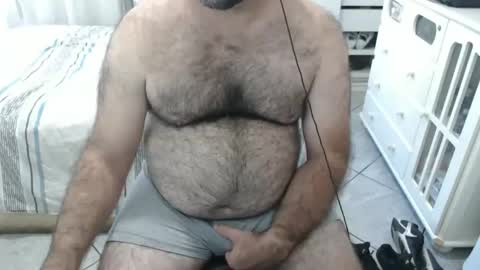 Snapshot of mysterbearmg chatting on 04-19-26, 07:05 mysterbearmg online show from 04-19-26, 07:05