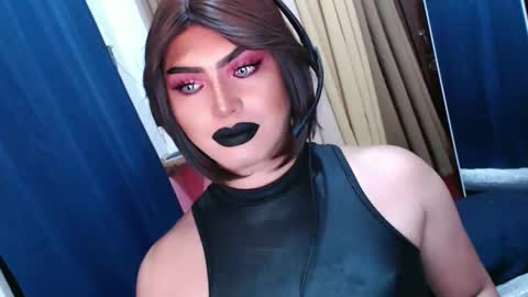 Snapshot of mysterious_diva chatting on 04-11-26, 06:34 SUPPORT GODDESS TRISHA AND DONT FORGET TO FOLLOW ME online show from 04-11-26, 06:34