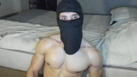 Snapshot of mysterious_muscles chatting on 03-25-26, 03:12 mysterious_muscles online show from 03-25-26, 03:12