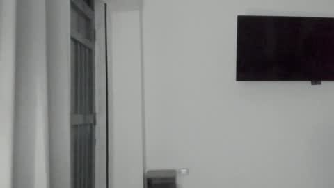 Snapshot of mysterious_muscles chatting on 04-17-26, 11:19 mysterious_muscles online show from 04-17-26, 11:19