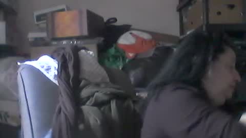 Snapshot of mysteriouswoman18 chatting on 07-25-26, 05:10 mysteriouswoman18 online show from 07-25-26, 05:10