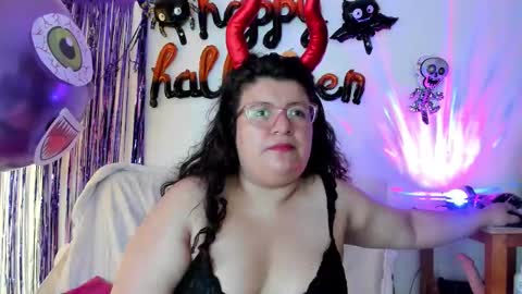 Snapshot of mystery_psique chatting on 11-01-25, 03:36 mystery_psique online show from 11-01-25, 03:36