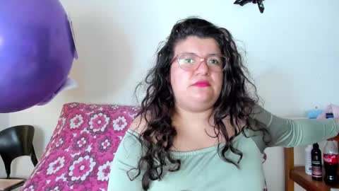 Snapshot of mystery_psique chatting on 11-08-25, 07:01 mystery_psique online show from 11-08-25, 07:01