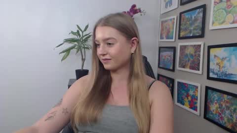 Snapshot of mysteryericax chatting on 12-16-24, 02:16 Erica online show from 12-16-24, 02:16