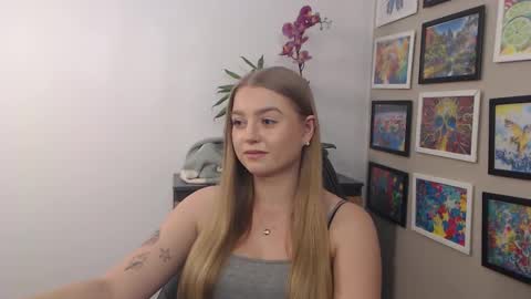 Snapshot of mysteryericax chatting on 02-10-25, 10:31 Erica online show from 02-10-25, 10:31