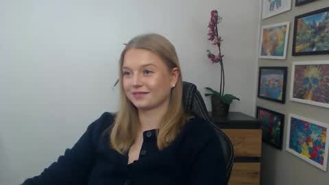 Erica online show from 01-11-26, 09:58