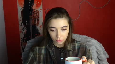 Snapshot of mysticamelia chatting on 04-06-26, 05:30 Amelia online show from 04-06-26, 05:30