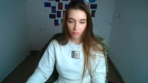 Snapshot of mysticamelia chatting on 04-23-26, 12:29 Amelia online show from 04-23-26, 12:29