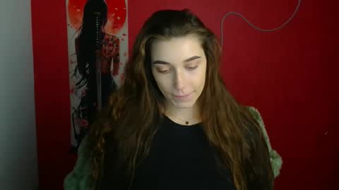 Snapshot of mysticamelia chatting on 05-14-26, 05:36 Amelia online show from 05-14-26, 05:36