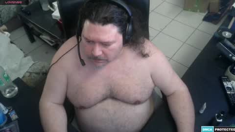 Snapshot of mysticdevil1 chatting on 04-03-26, 07:12 Marc online show from 04-03-26, 07:12