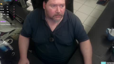 Snapshot of mysticdevil1 chatting on 04-10-26, 08:13 Marc online show from 04-10-26, 08:13