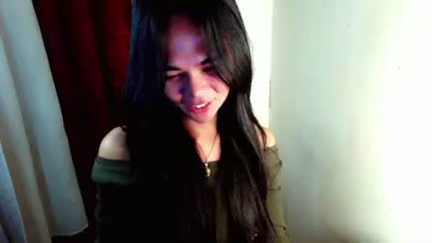 Snapshot of mysticofcum22 chatting on 10-20-25, 05:52 Krestine online show from 10-20-25, 05:52