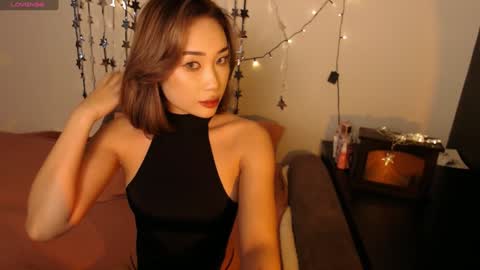 Snapshot of mysticsirenn chatting on 12-04-24, 02:42 mysticsirenn online show from 12-04-24, 02:42