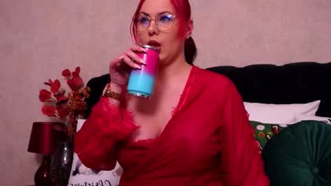 MystiqueRosee online show from 01-11-26, 08:36