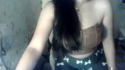Snapshot of mysweetjel chatting on 05-11-26, 02:45 Jelly girl online show from 05-11-26, 02:45