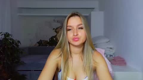 Eva online show from 08-09-26, 06:57