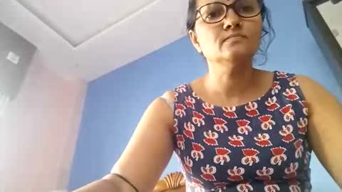 n298033 online show from 03-19-26, 10:41