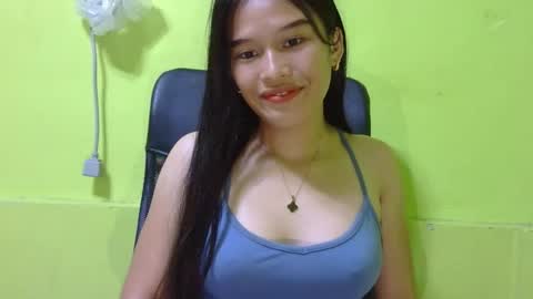 nessa online show from 11-21-25, 10:47