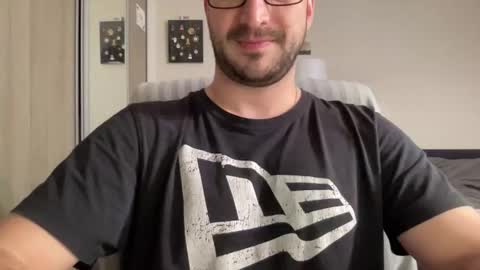 Snapshot of n_matt89 chatting on 11-09-25, 11:52 n_matt89 online show from 11-09-25, 11:52