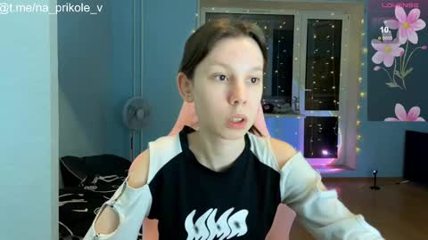 Vanessa and Julia  online show from 09-11-25, 07:14