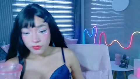 Snapshot of naaomi_cute chatting on 10-16-25, 07:59 naaomi_cute online show from 10-16-25, 07:59