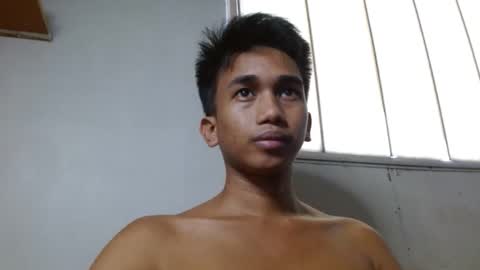 Snapshot of nachos072800 chatting on 02-25-26, 12:42 nachos072800 online show from 02-25-26, 12:42