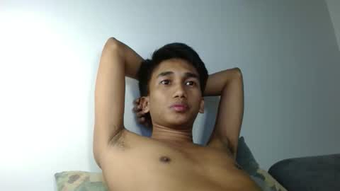 Snapshot of nachos072800 chatting on 03-15-26, 12:33 nachos072800 online show from 03-15-26, 12:33