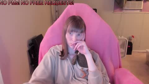 Snapshot of nacmar chatting on 01-30-25, 01:10 Natalie Marlo online show from 01-30-25, 01:10