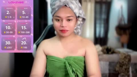 Snapshot of naddyblush69 chatting on 02-02-26, 12:09 Nadia online show from 02-02-26, 12:09