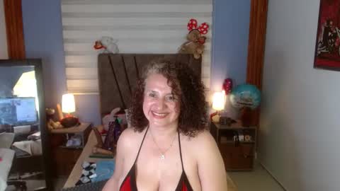 nadia_84 online show from 09-23-25, 07:28