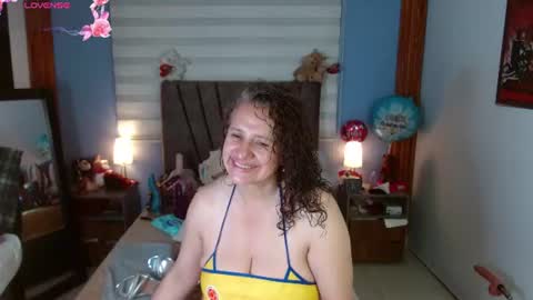 nadia_84 online show from 06-18-26, 11:36