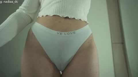 Nadia  INST Nadiaa dc online show from 11-16-25, 03:45