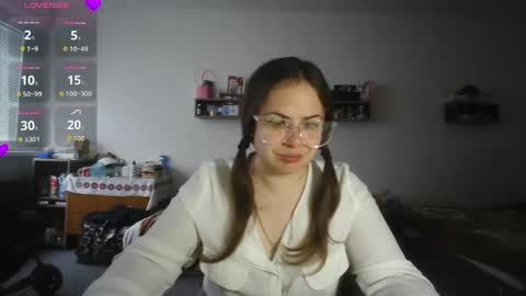 Snapshot of nadiiamorgun chatting on 05-12-26, 05:37 nadiiamorgun online show from 05-12-26, 05:37