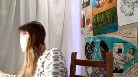 Snapshot of nadinenovosel chatting on 09-25-25, 09:13 Anna online show from 09-25-25, 09:13
