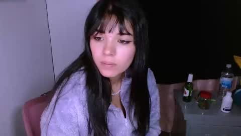 naduu__xx online show from 02-10-25, 12:30
