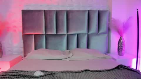 Snapshot of naeniademon_ chatting on 02-18-26, 03:46 Naenia online show from 02-18-26, 03:46