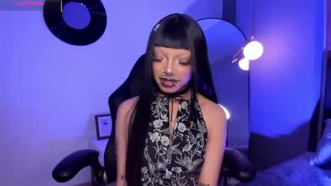 Snapshot of naff_eratu chatting on 06-12-26, 09:35 naff_eratu online show from 06-12-26, 09:35