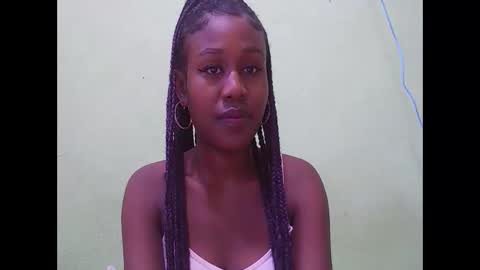 nah296652 online show from 05-07-26, 10:20