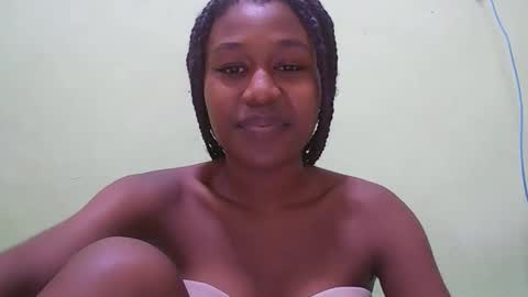 nah296652 online show from 05-08-26, 11:26