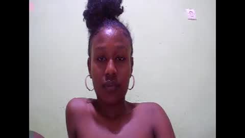 nah296652 online show from 05-10-26, 09:09