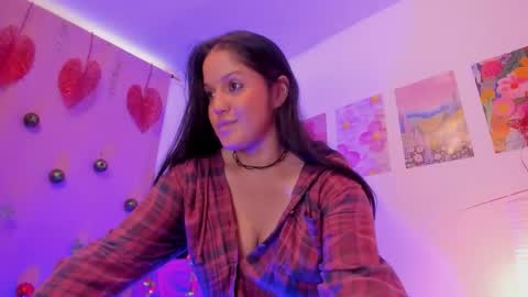 Nahara Soler online show from 12-13-25, 09:20