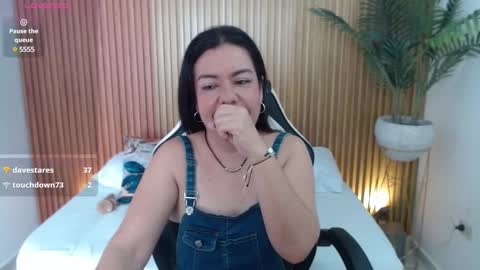 N A H I A online show from 01-15-25, 02:46