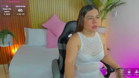 Snapshot of nahia_13 chatting on 03-25-26, 12:22 N A H I A online show from 03-25-26, 12:22