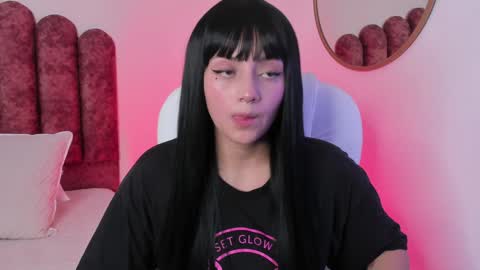 Nahia INDEPENDENT MODEL P online show from 12-05-24, 06:11