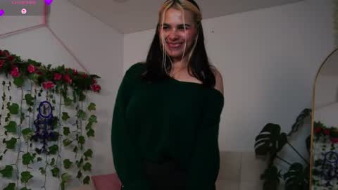 Naho  Sigueme en mis Redes Sociales Follow me on my social networks online show from 06-25-26, 05:12