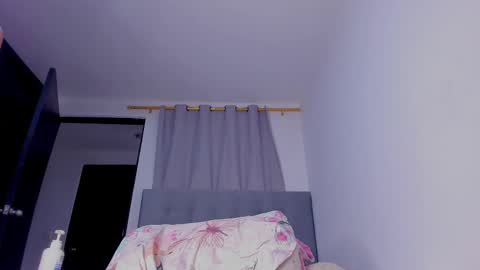 Laura online show from 03-08-25, 12:20