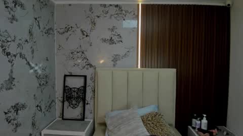   SHELBY   online show from 01-17-26, 12:21